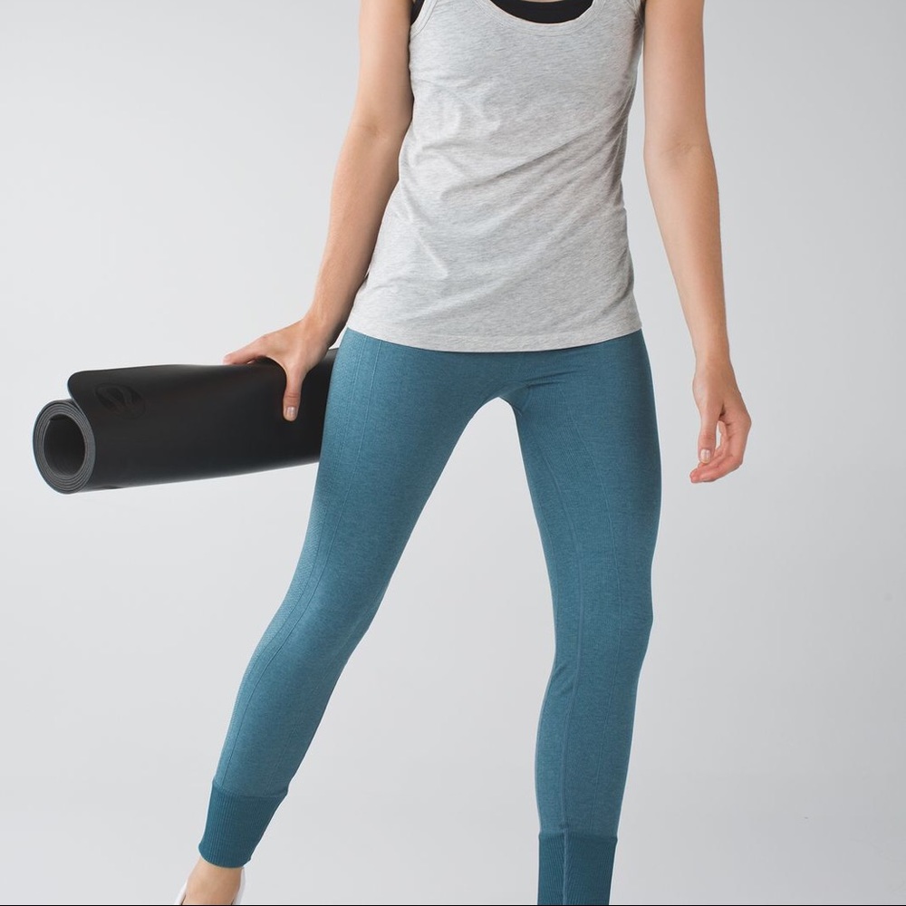 Lululemon Ebb to Street legging
